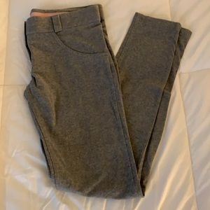 Grey skinny Freddy’s